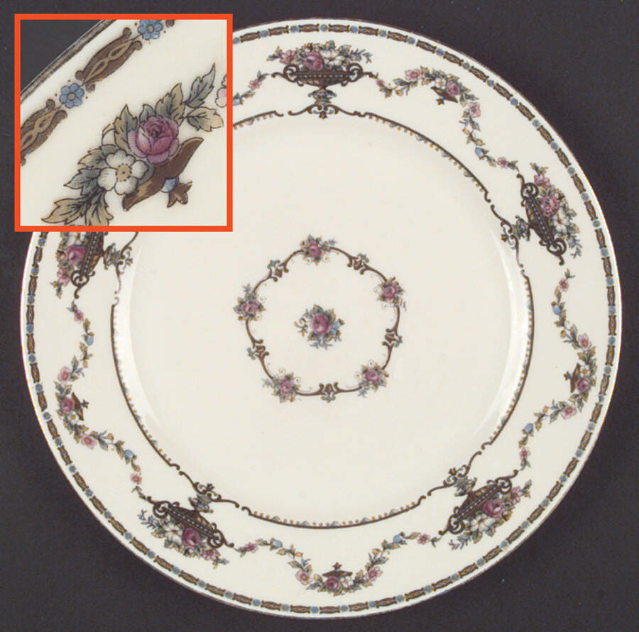 ROI14 Dinner Plate by Royal Ivory (Czech, Germany)-1