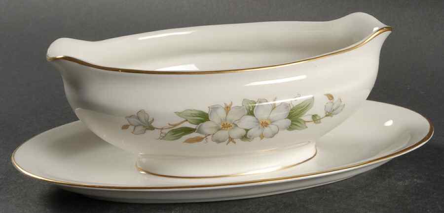 Arlington Gravy Boat with Attached Underplate by Royal Jackson-1