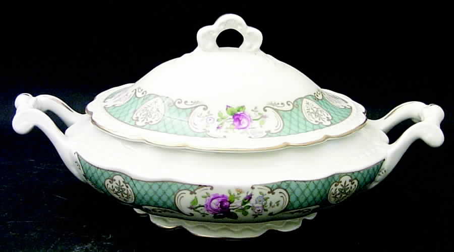 Duchess of Kent (Pearl Edge) Oval Covered Vegetable by Royal Jackson-1
