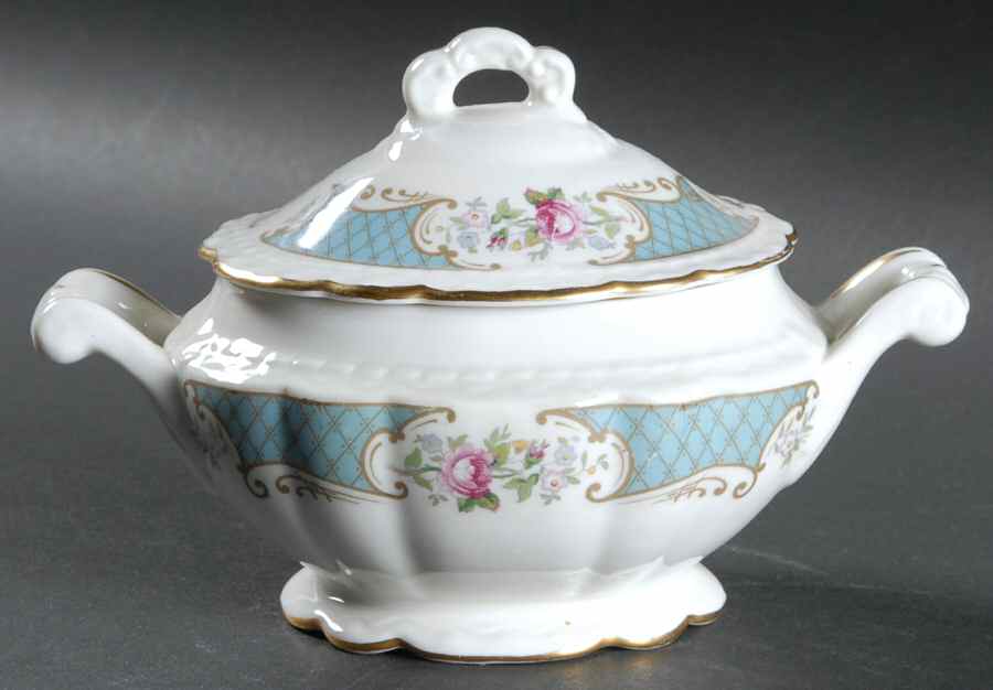 Duchess of Kent (Pearl Edge) Sugar Bowl & Lid by Royal Jackson-1