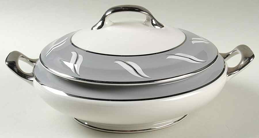 Duchess of Wyndsor (Platinum Trim) Round Covered Vegetable by Royal Jackson-1