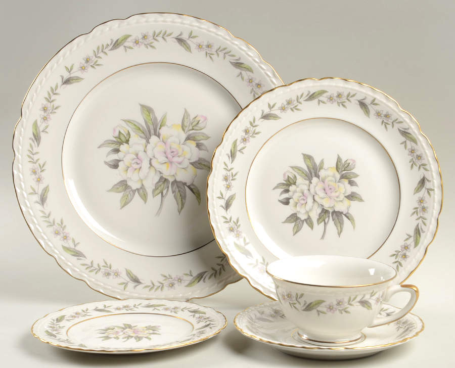 Fleur De Blanc 5 Piece Place Setting by Royal Jackson-1