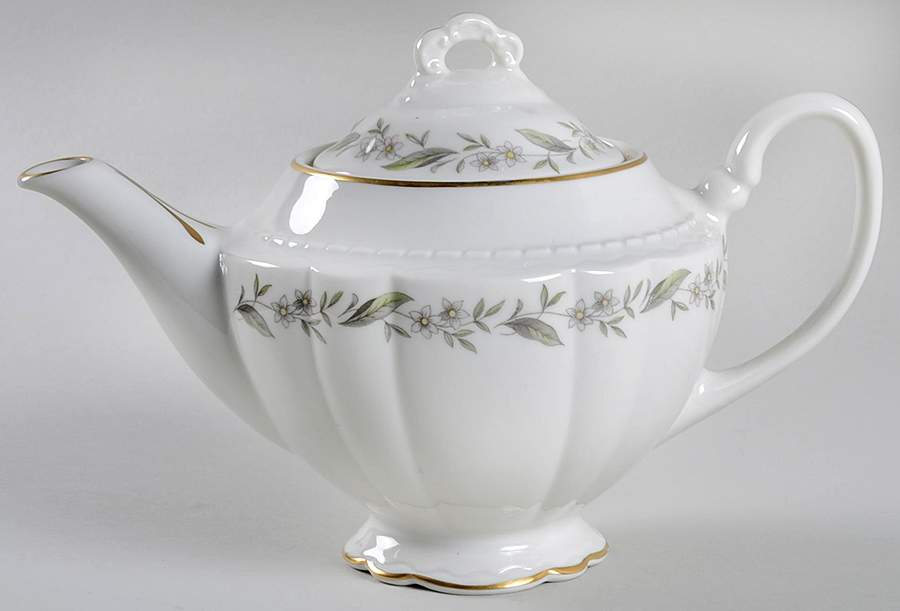 Fleur De Blanc Teapot & Lid by Royal Jackson-1
