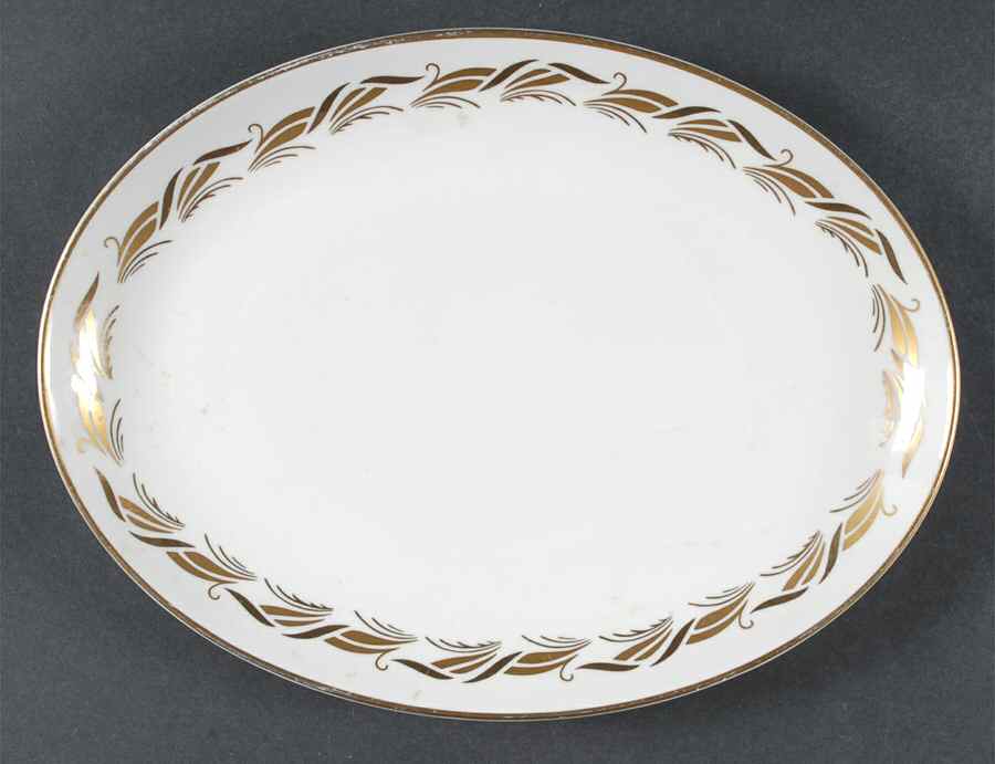 La Reine 11" Oval Serving Platter by Royal Jackson-1