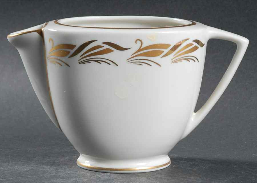 La Reine Creamer by Royal Jackson-1