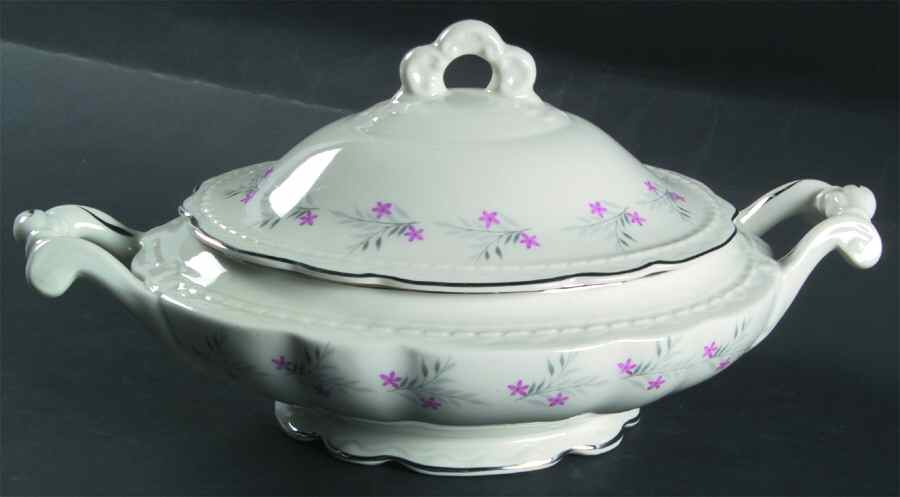 Minuet (Scalloped) Oval Covered Vegetable by Royal Jackson-1
