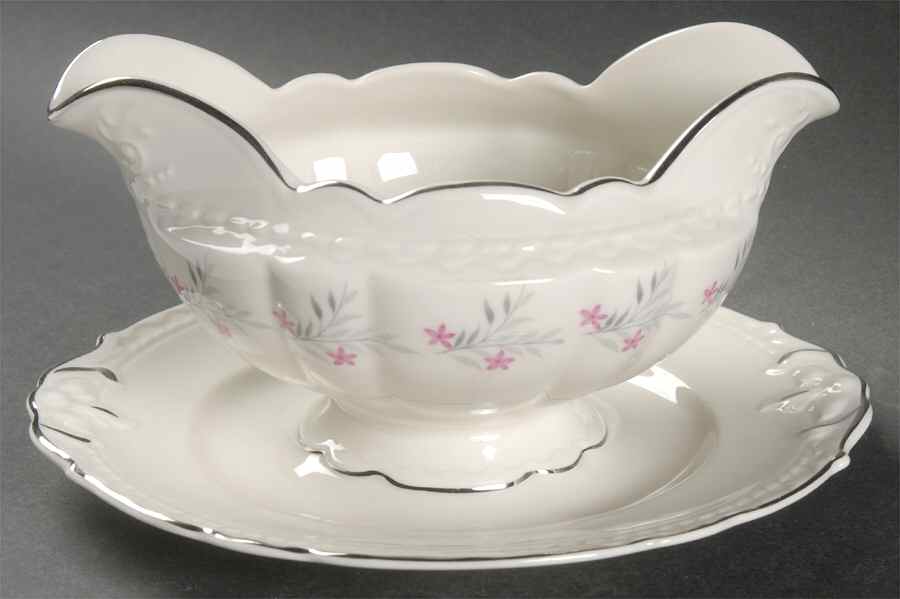 Minuet (Scalloped) Gravy Boat with Attached Underplate by Royal Jackson-1