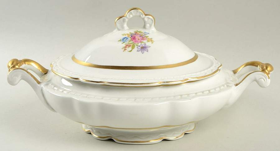 ROJ27 Oval Covered Vegetable by Royal Jackson-1
