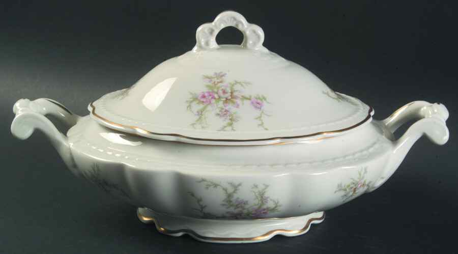 Sandra (Gold Trim) Oval Covered Vegetable by Royal Jackson-1