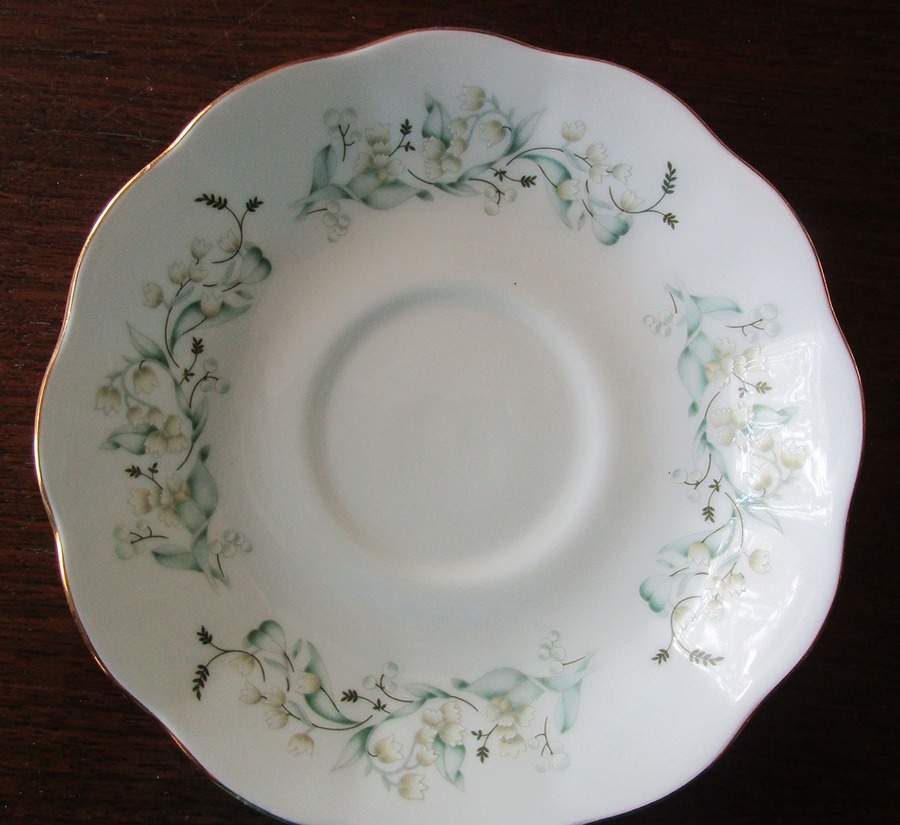 ROK7 Saucer by Royal Kent (England)-1