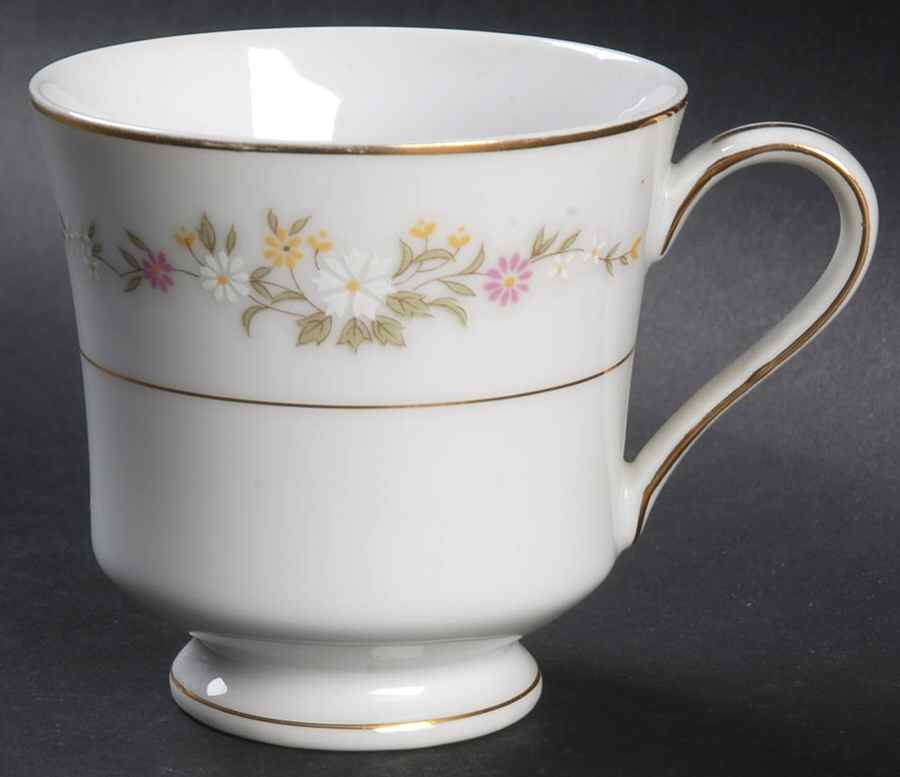 Bouquet Footed Cup by Royal M-Mita-1