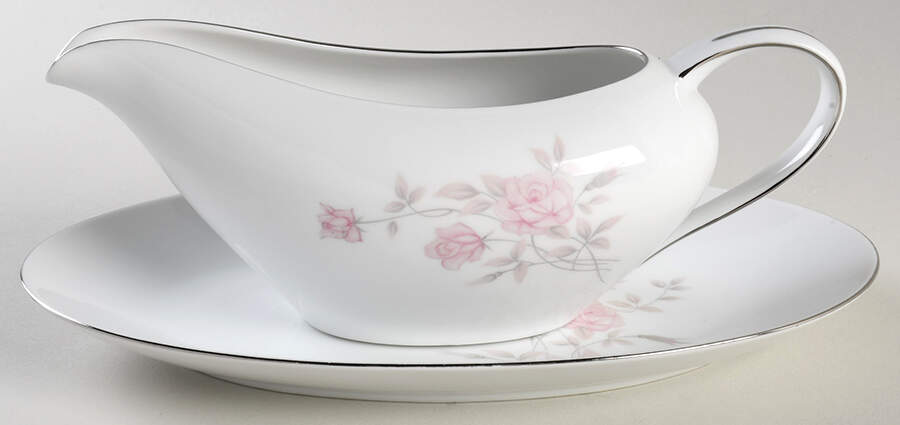 Fragrance Gravy Boat & Underplate by Royal M-Mita-1