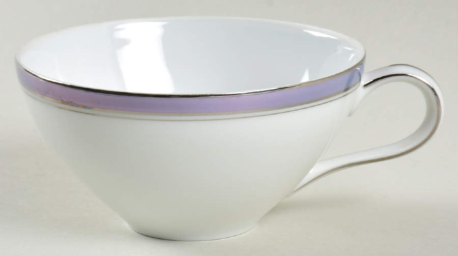 Kent Flat Cup by Royal M-Mita-1