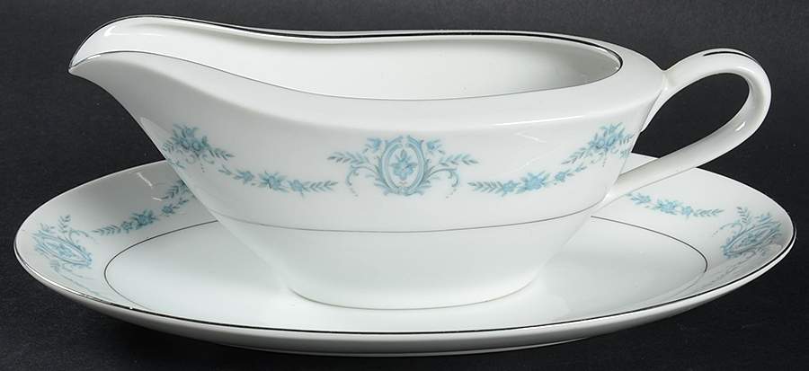 Ranete Gravy Boat & Underplate/Relish by Royal M-Mita-1