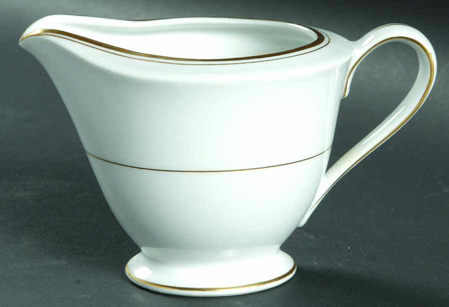 Regal Creamer by Royal M-Mita-1