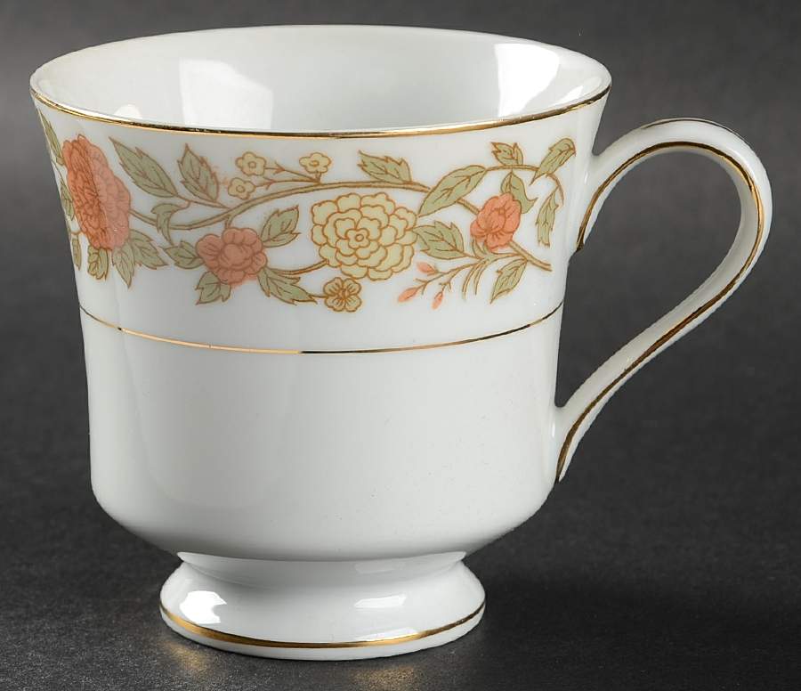 Sheridan Footed Cup by Royal M-Mita-1
