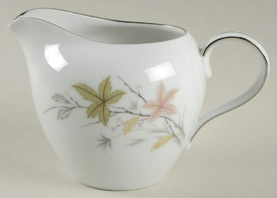 Sierra Creamer by Royal M-Mita-1