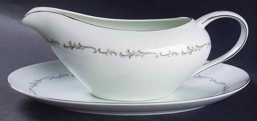 Victoria Gravy Boat & Underplate/Relish by Royal M-Mita-1