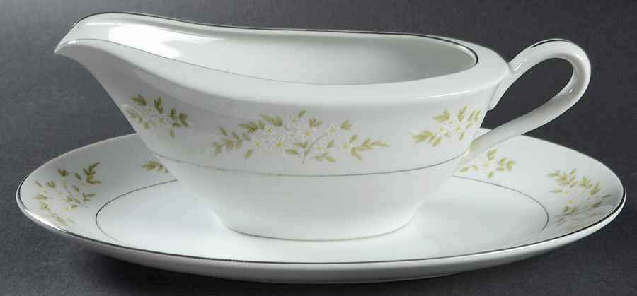 Virginia Gravy Boat & Underplate/Relish by Royal M-Mita-1