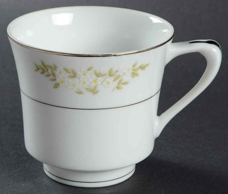 Virginia Footed Cup by Royal M-Mita-1