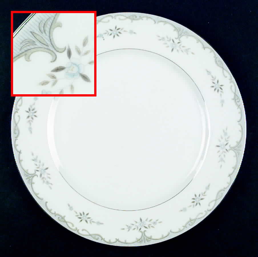 Wellesley Dinner Plate by Royal M-Mita-1