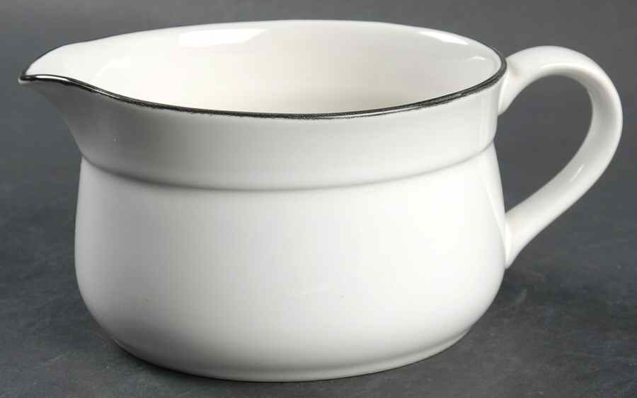Blackwood Gravy Boat by Royal Prestige-1