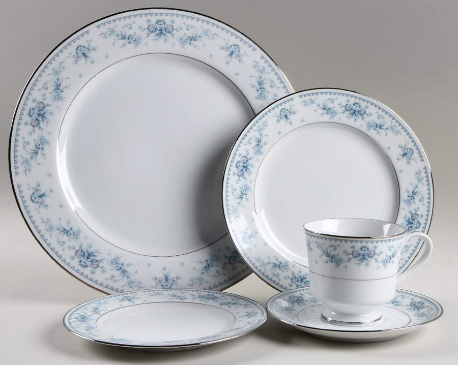 Danielle 5 Piece Place Setting by Royal Prestige-1