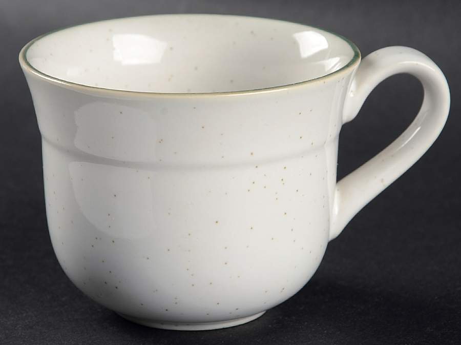 Field Song Flat Cup by Royal Prestige-1