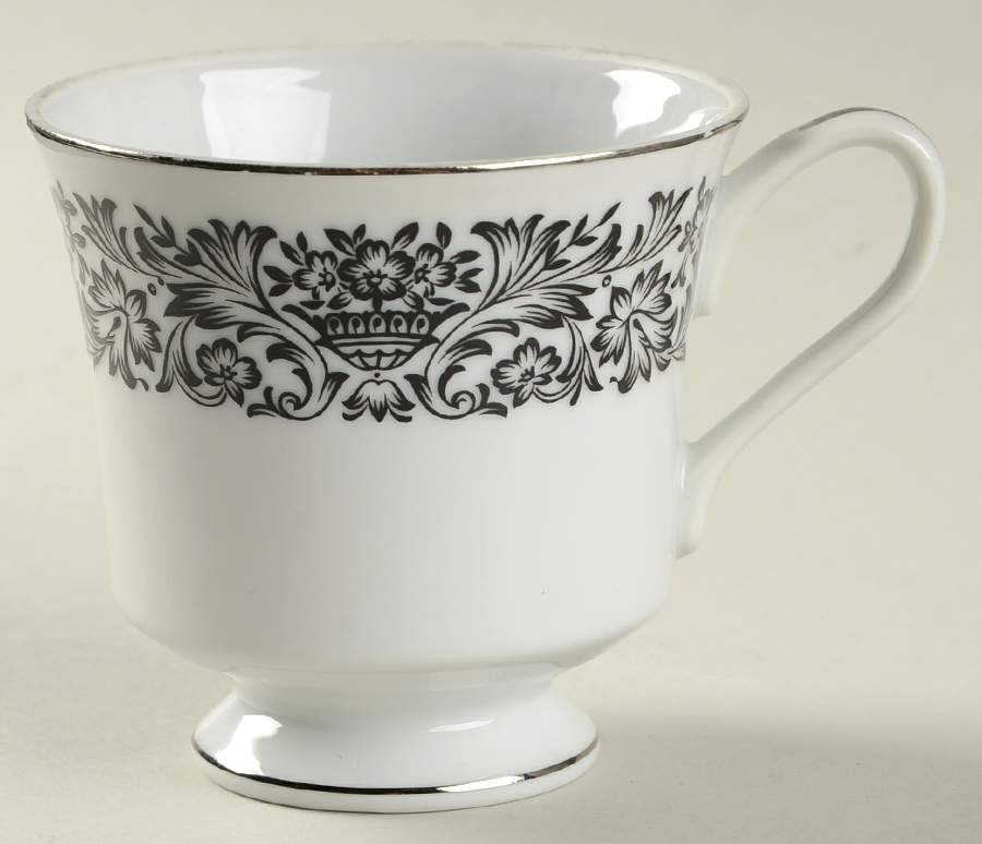 Midnight Lace Footed Cup by Royal Prestige-1