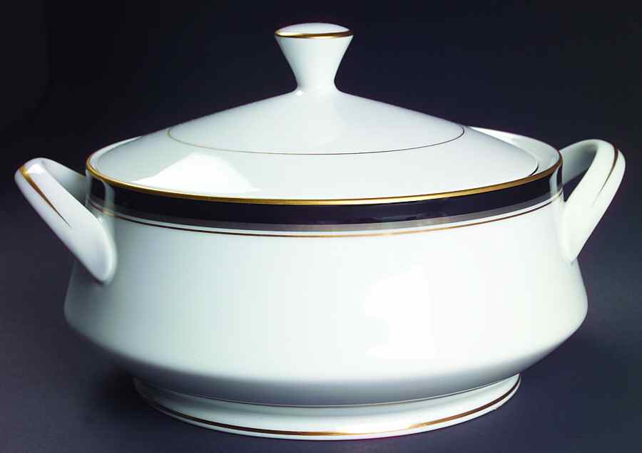 Nocturne Round Covered Vegetable by Royal Prestige-1