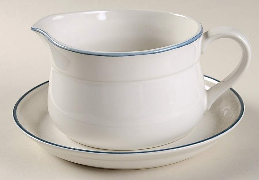 Northland Gravy Boat & Underplate by Royal Prestige-1