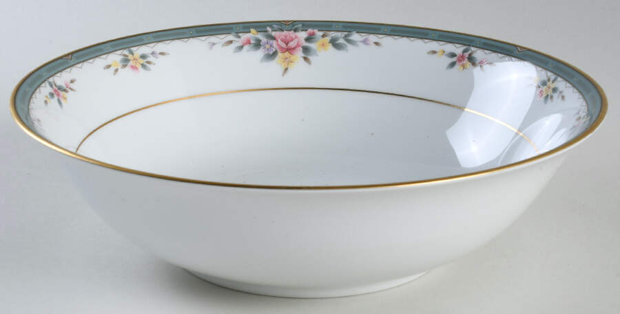 Ovation 9" Round Vegetable Bowl by Royal Prestige-1