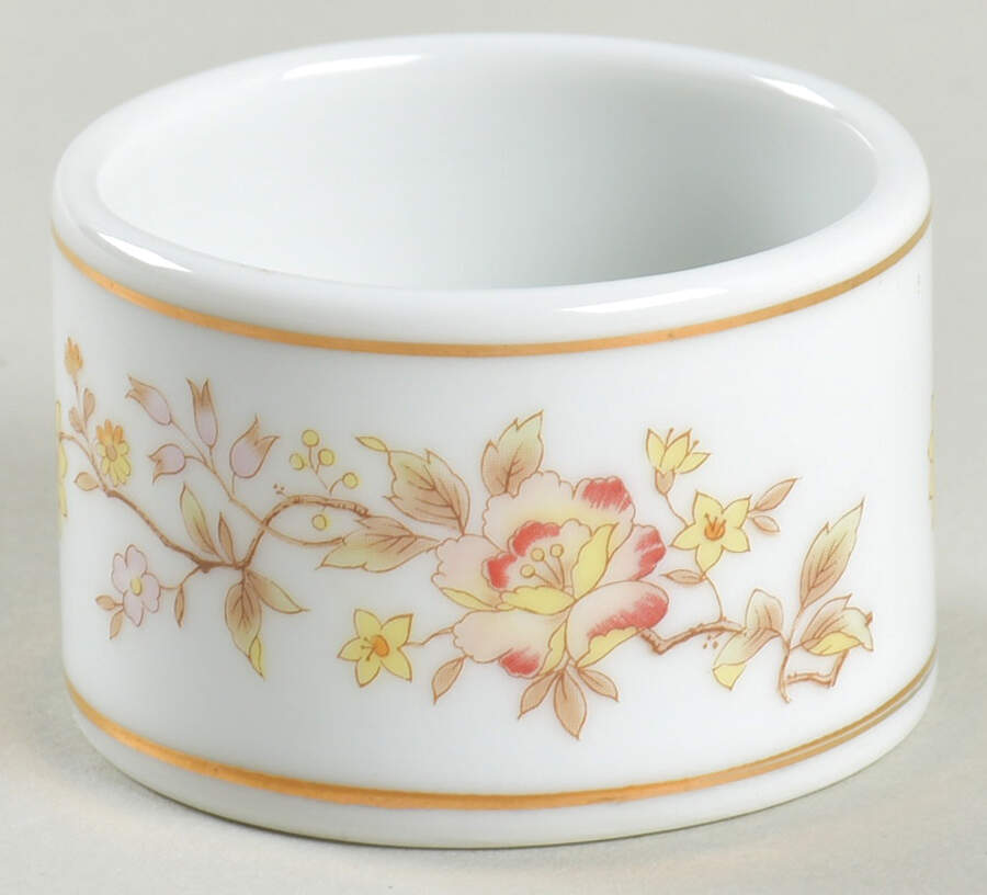 Teahouse Napkin Ring by Royal Prestige-1