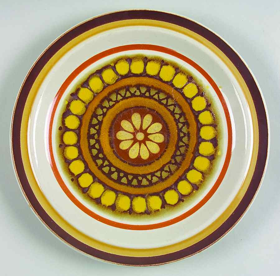 Valencia Salad Plate by Royal Prestige-1
