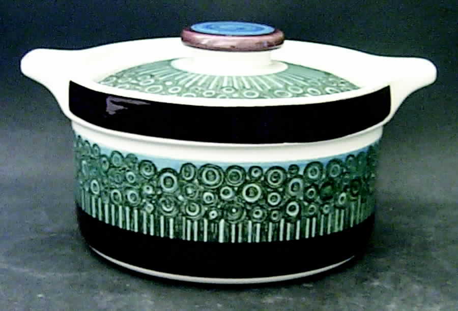 Amanda 1.25 Qt Round Covered Casserole by Rorstrand-1