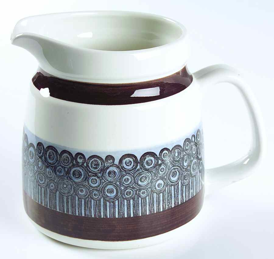 Amanda 32 Oz Pitcher by Rorstrand-1