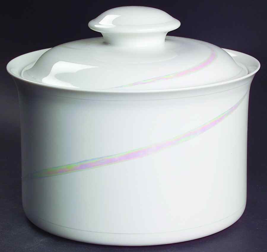 Claire De Lune 2.25 Qt Round Covered Casserole by Rorstrand-1