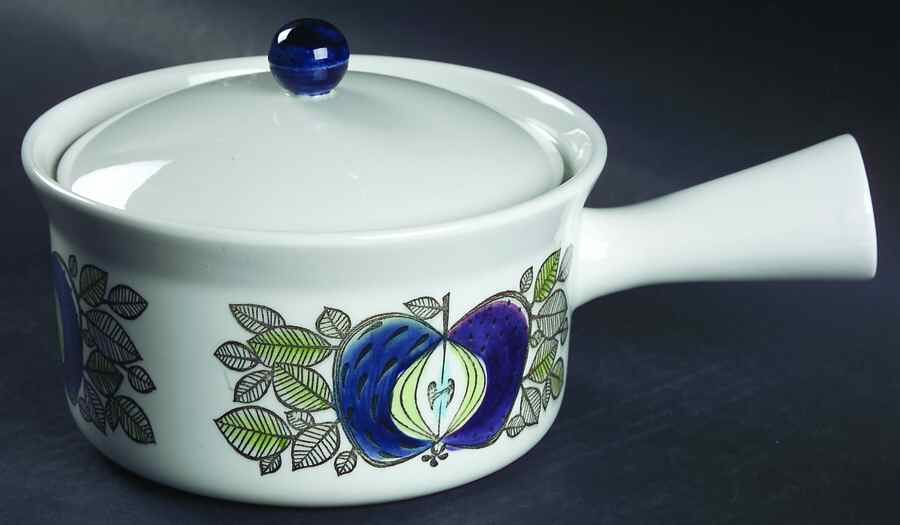 Eden (No Trim) Saucepan & Lid by Rorstrand-1