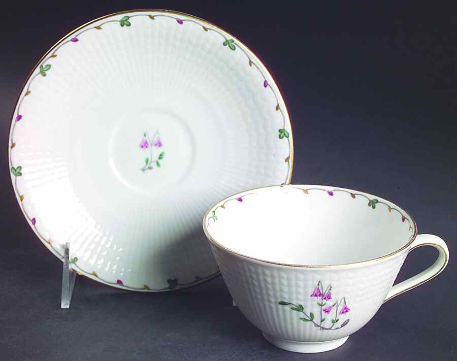 Linnea Flat Cup & Saucer Set by Rorstrand-1