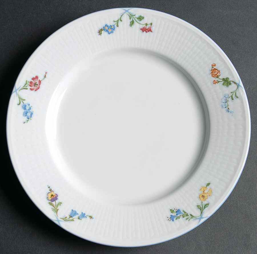 Louise Salad Plate by Rorstrand-1