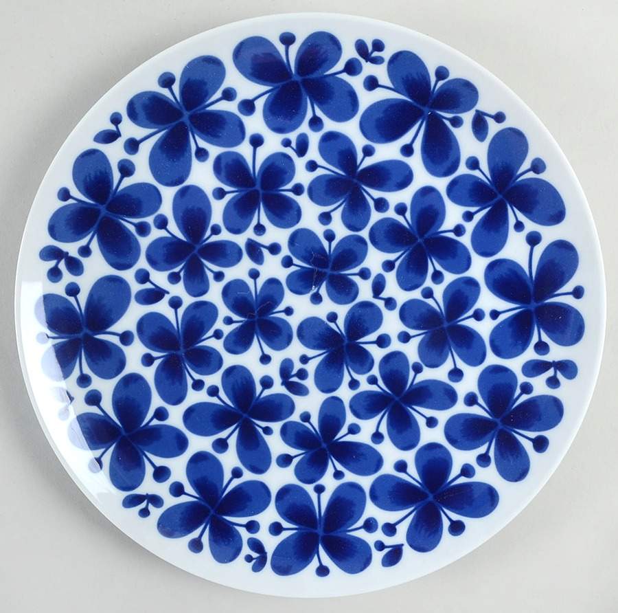 Mon Amie Dinner Plate by Rorstrand-1