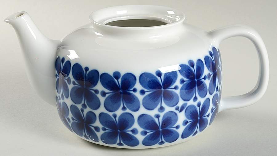 Mon Amie Teapot No Lid by Rorstrand-1