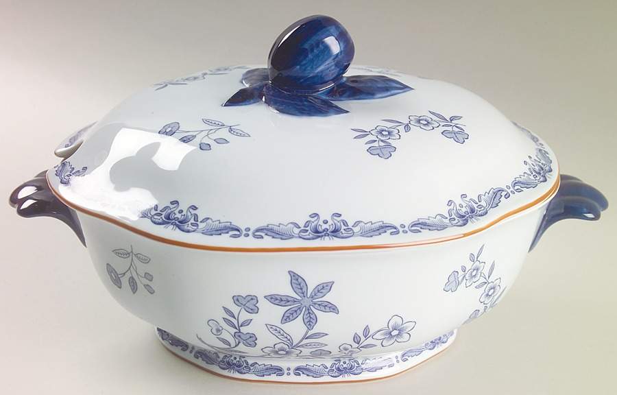 Ostindia 2 Qt Round Covered Casserole by Rorstrand-1