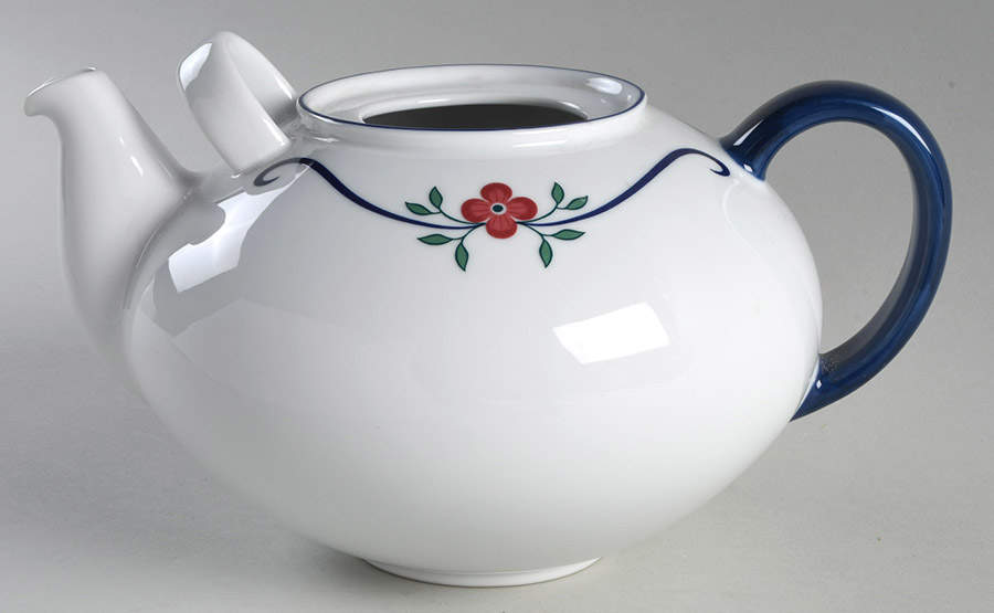 Sundborn Teapot No Lid by Rorstrand-1