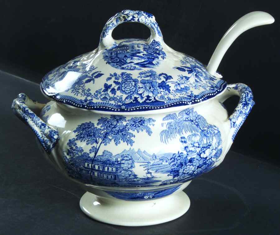 Tonquin Blue Small Tureen w/Lid & Ladle by Royal Staffordshire-1