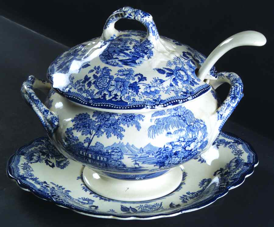 Tonquin Blue Small Tureen w/Lid, Ladle & Underplate by Royal Staffordshire-1