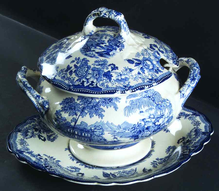 Tonquin Blue Small Tureen w/Lid & Underplate by Royal Staffordshire-1