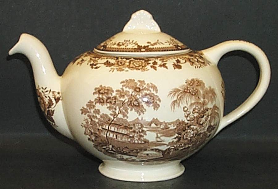Tonquin Brown Small Teapot & Lid by Royal Staffordshire-1