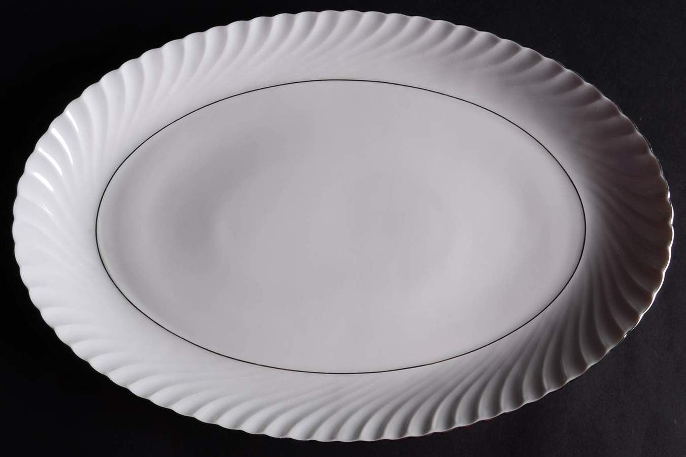Annette (Platinum Trim) 13" Oval Serving Platter by Royal Tettau-1