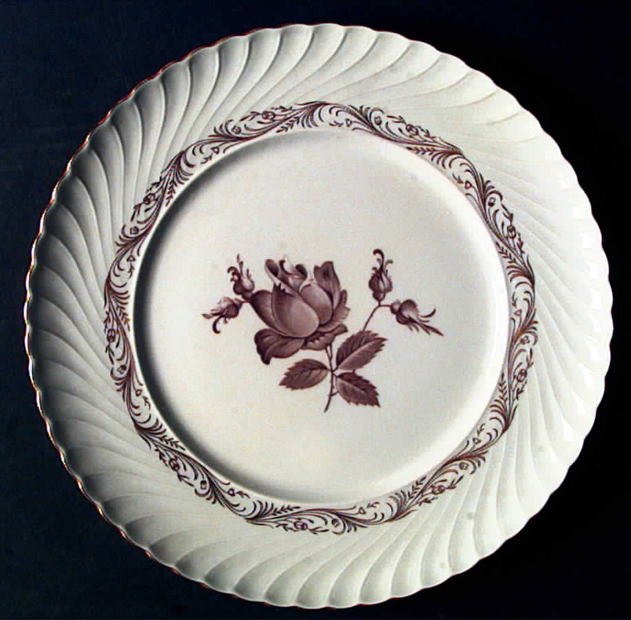 Classic Rose Dinner Plate by Royal Tettau-1